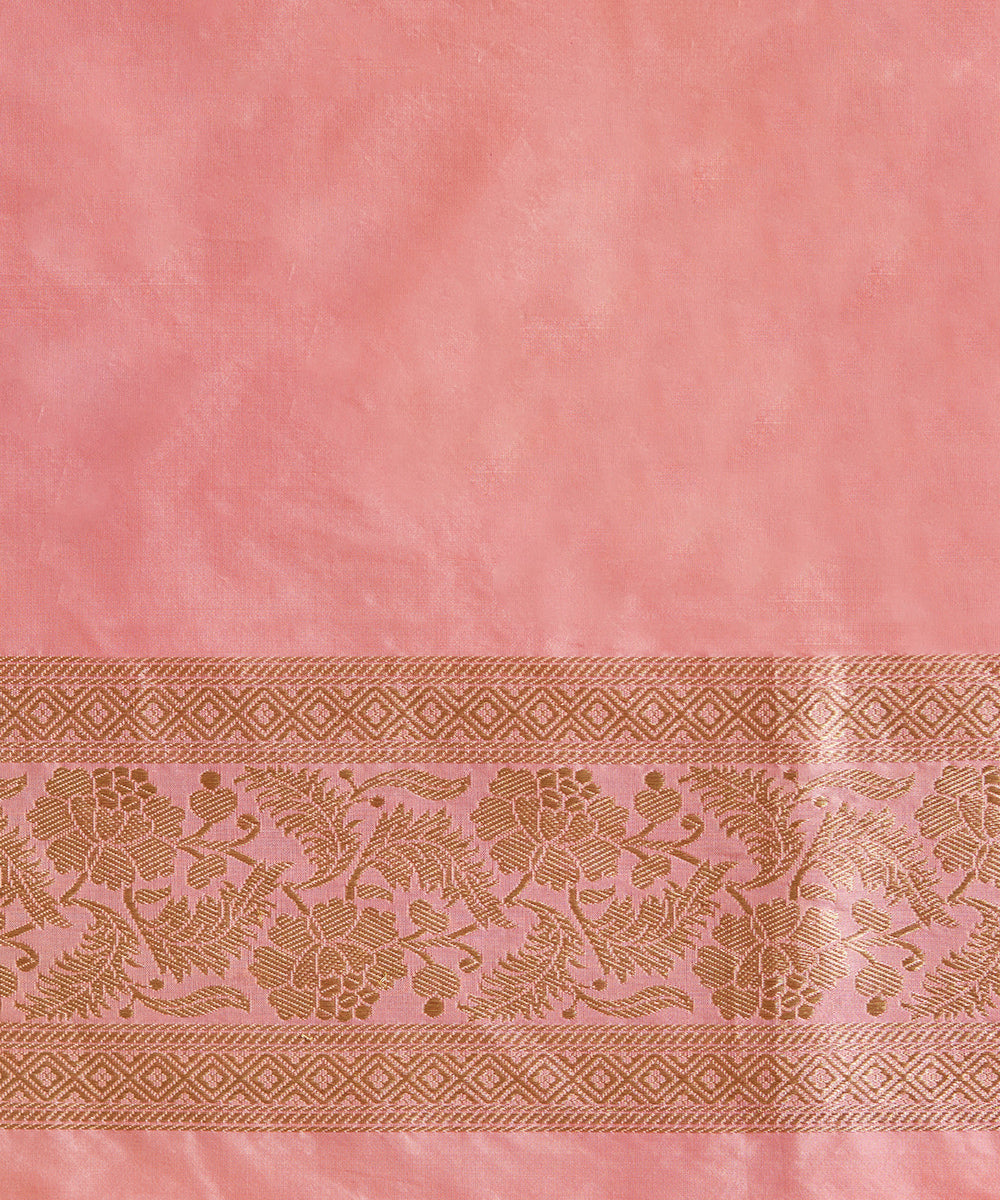 Handloom_Baby_Pink_Pure_Katan_Silk_Banarasi_Saree_With_Floral_Jaal_And_Meenakari_WeaverStory_05