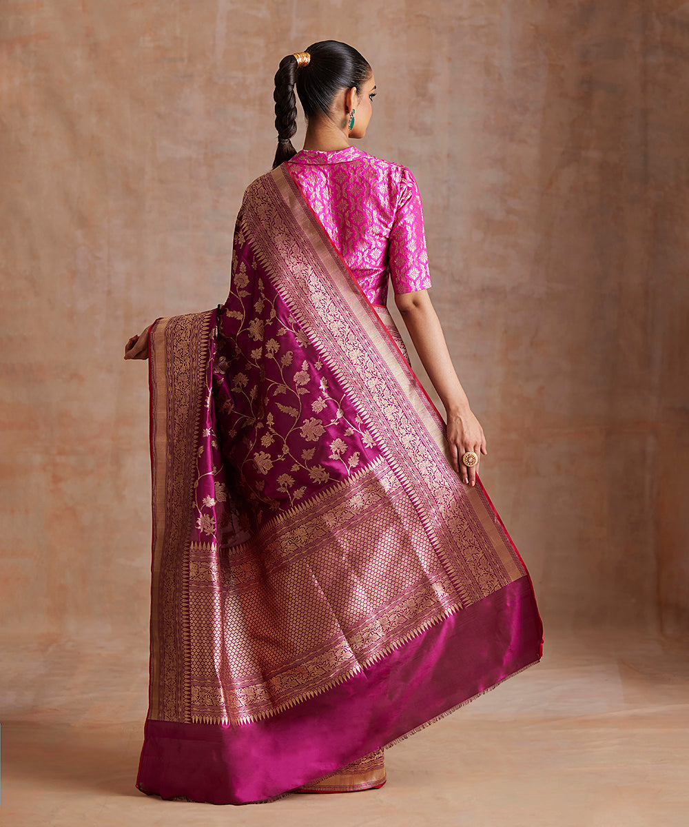 Handloom_Purple_Pure_Katan_Silk_Banarasi_Saree_All_Over_Kadwa_Floral_Jaal_Saree_WeaverStory_03