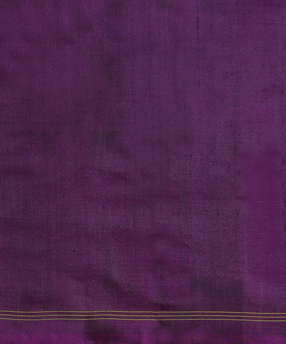Handloom_Voilet_and_Green_Raw_Silk_Semi_Single_Ikat_Patola_Saree_WeaverStory_05