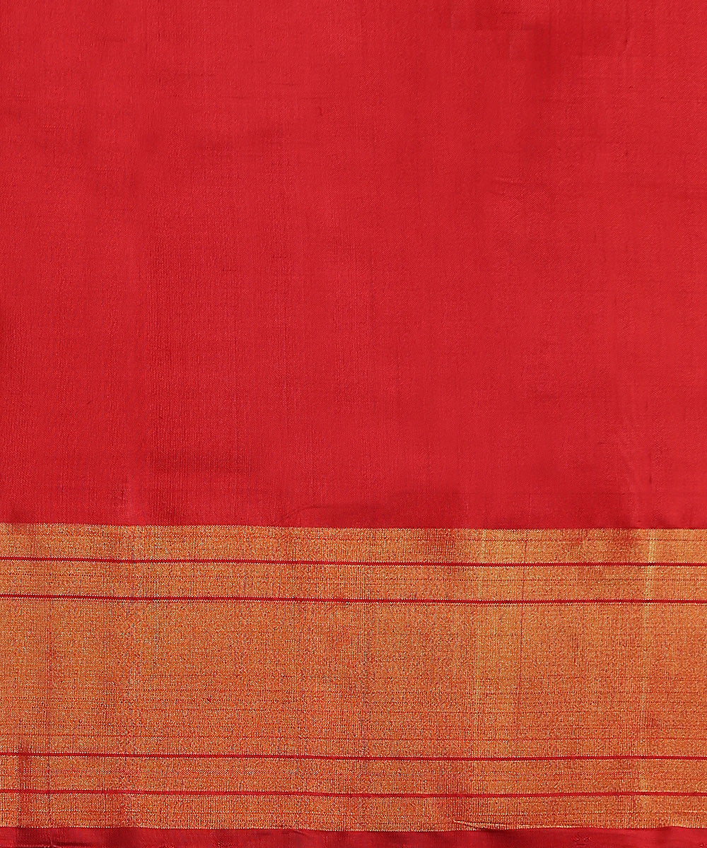 Handloom_Purple_And_Red_Pure_Mulberry_Silk_Single_Ikat_Patola_Saree_WeaverStory_05