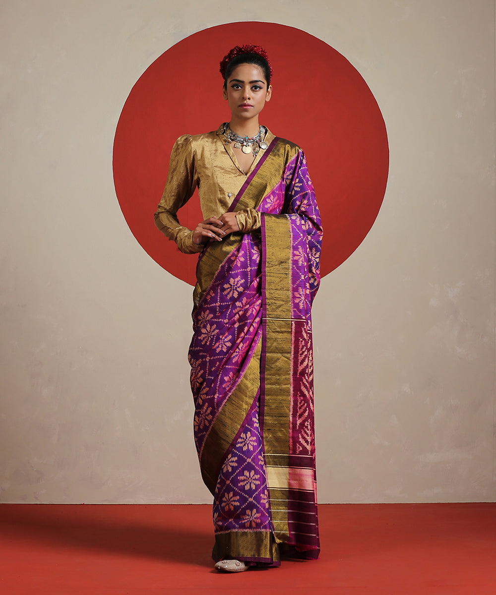 Purple_Handloom_Raw_Silk_Ikat_Patola_With_Tissue_Border_Saree_WeaverStory_02