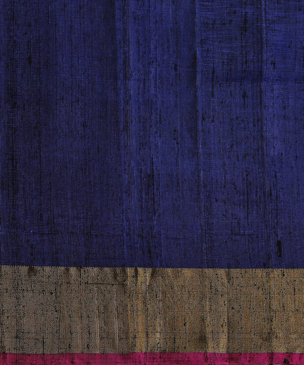 Handloom_Sky_Blue_Raw_Silk_Single_Ikat_Patola_With_Tissue_Border_Saree_WeaverStory_05