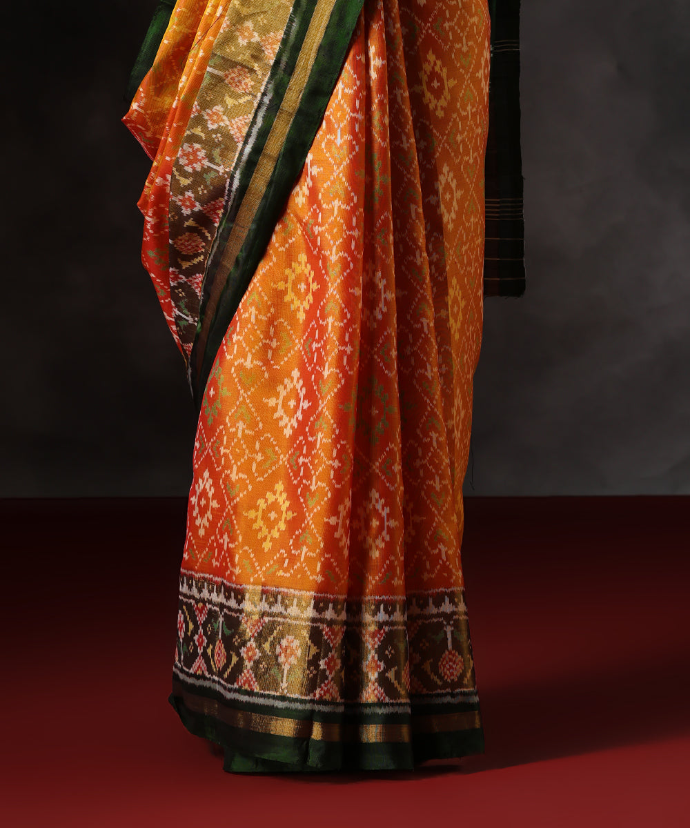 Handloom_Mustard_Pure_Mulberry_Silk_Single_Ikat_Patola_Saree_With_Green_Tissue_Border_WeaverStory_04