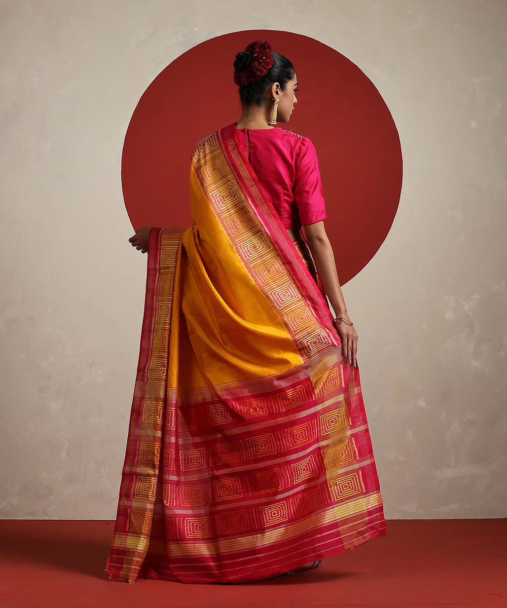 Handloom_Yellow_Pure_Mulberry_Silk_Ikat_Patola_Saree_With_Magenta_Tissue_Border_WeaverStory_03