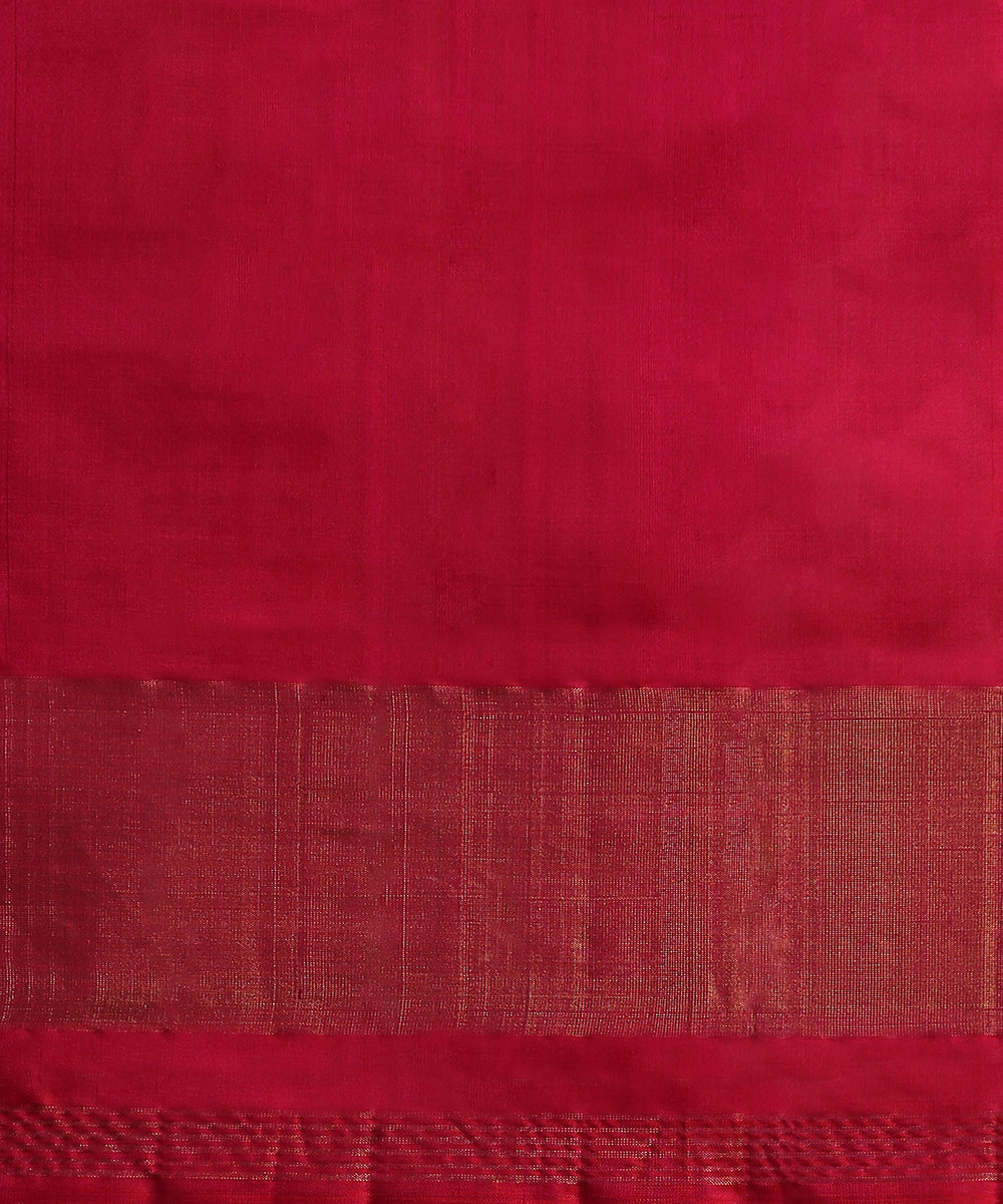 Handloom_Yellow_Pure_Mulberry_Silk_Ikat_Patola_Saree_With_Magenta_Tissue_Border_WeaverStory_05