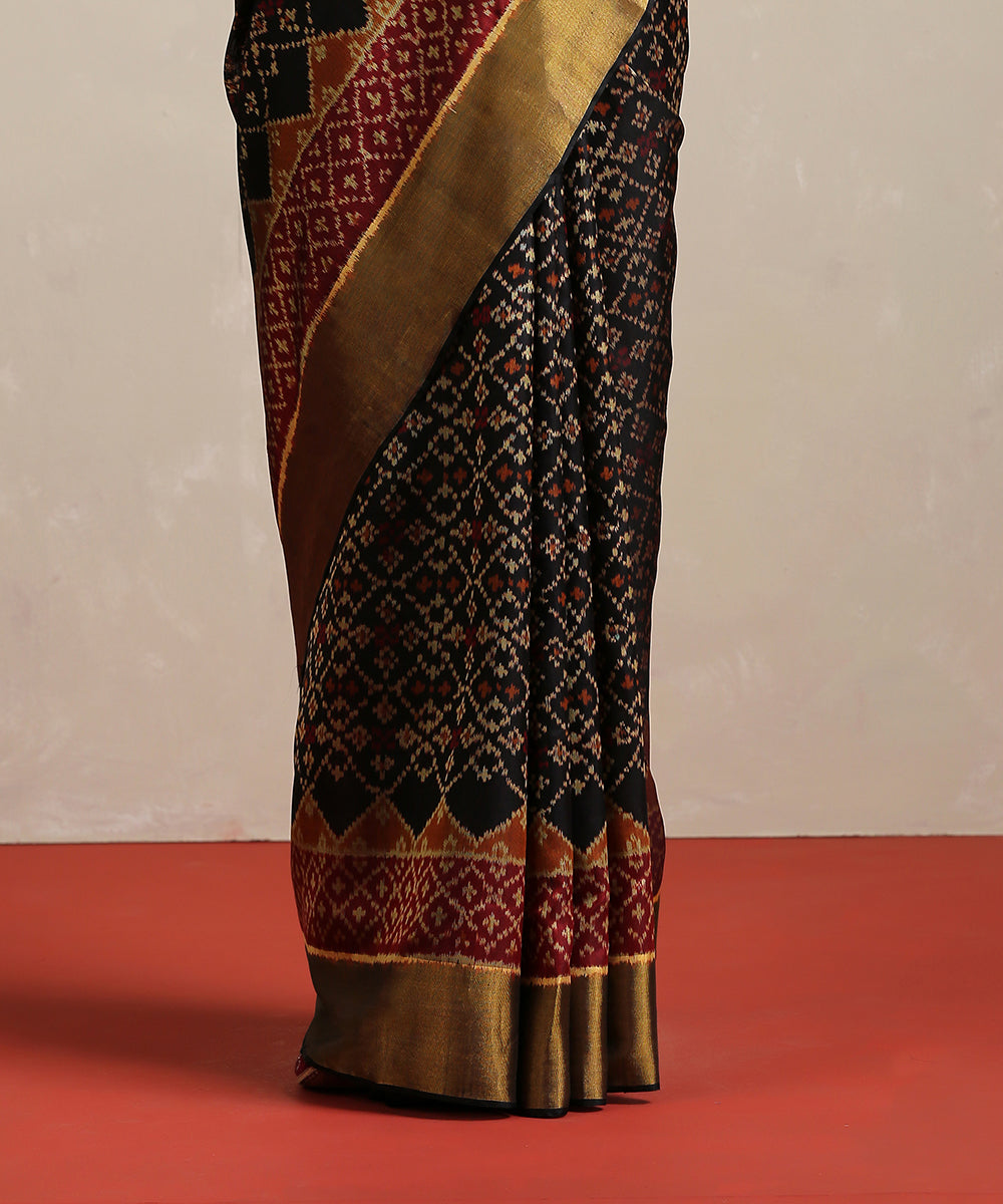 Black_Handloom_Pure_Mulberry_Silk_Single_Ikat_Patola_With_Tissue_Border_Saree_WeaverStory_04