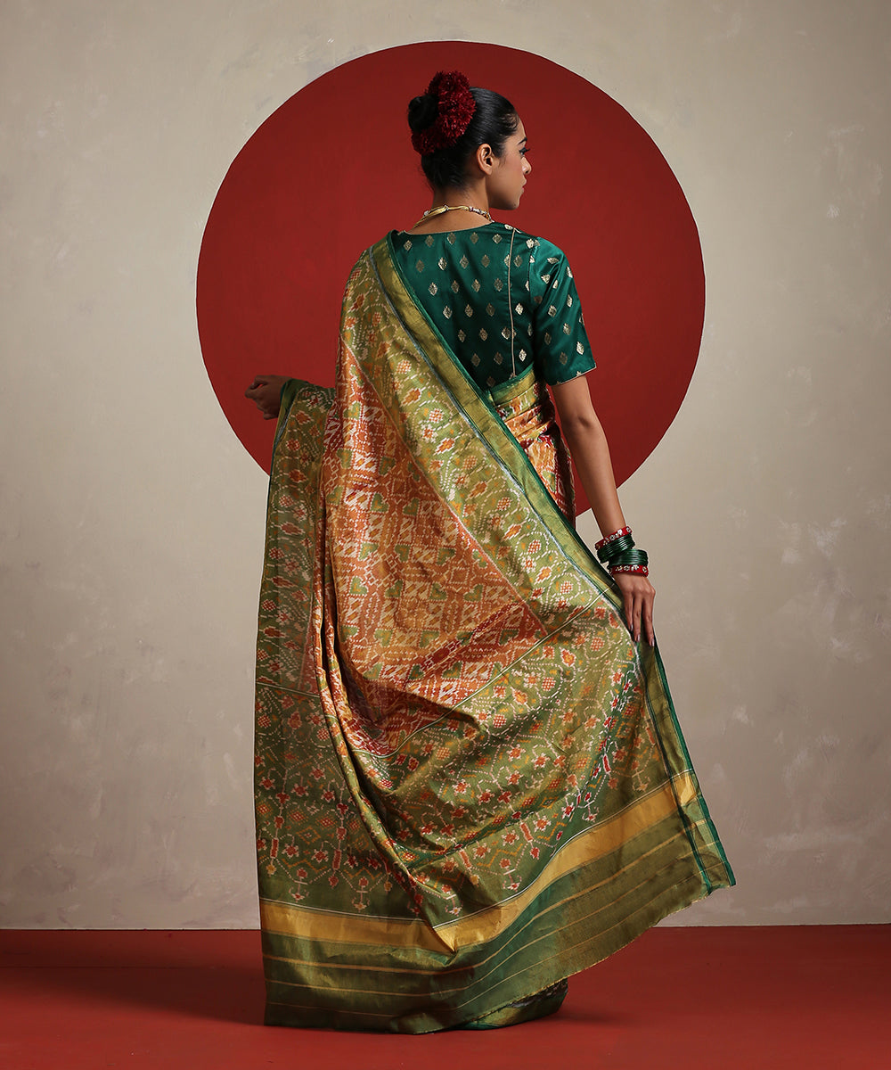 Handloom_Green_And_Mustard_Double_Shade_Tissue_Silk_Ikat_Patola_Saree_WeaverStory_03