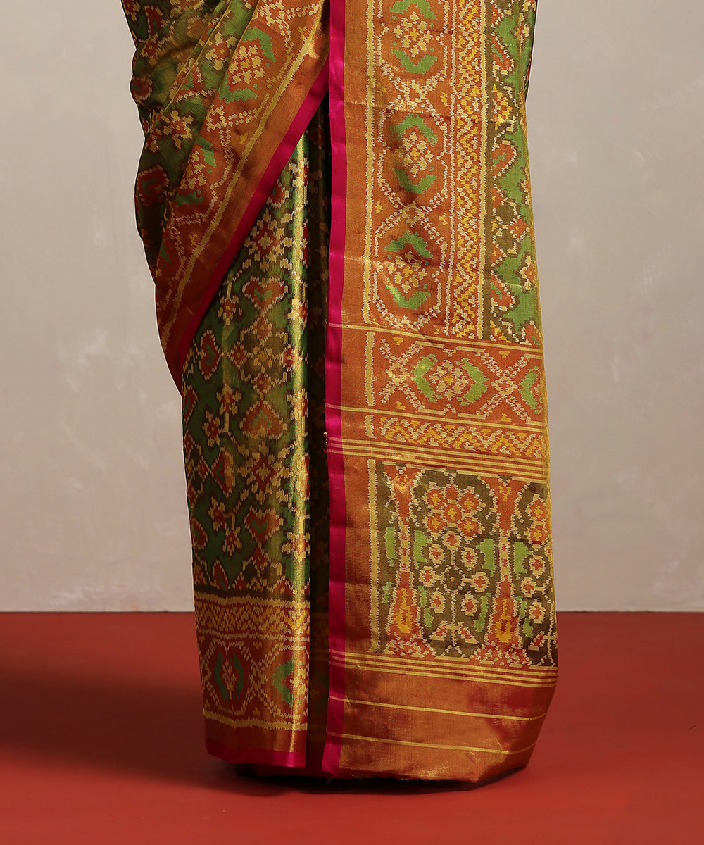 Mustard_Green_Handloom_Double_Shade_Tissue_Silk_Patola_Saree_WeaverStory_04