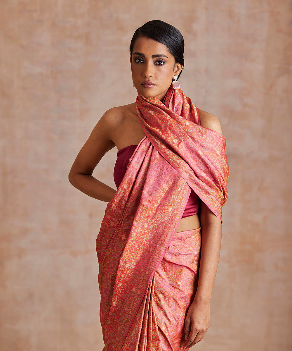 Handloom_Blush_Pink_Pure_Katan_Silk_Tanchoi_Banarasi_Saree_With_3_Color_Resham_WeaverStory_01