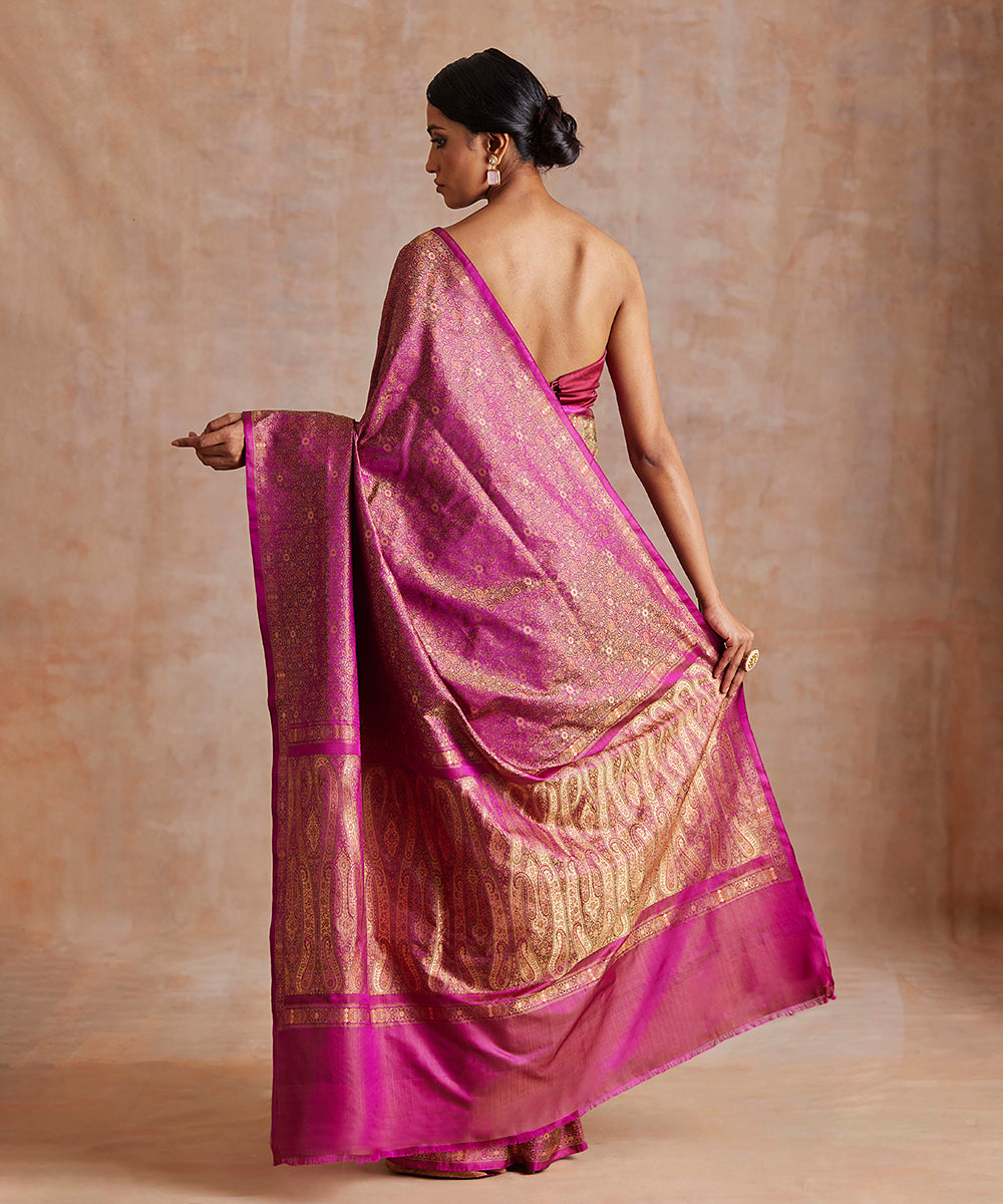 Purple_Double_Shade_Handloom_Pure_Katan_Silk_Tanchoi_Banarasi_Saree_With_3_Color_Resham_WeaverStory_03