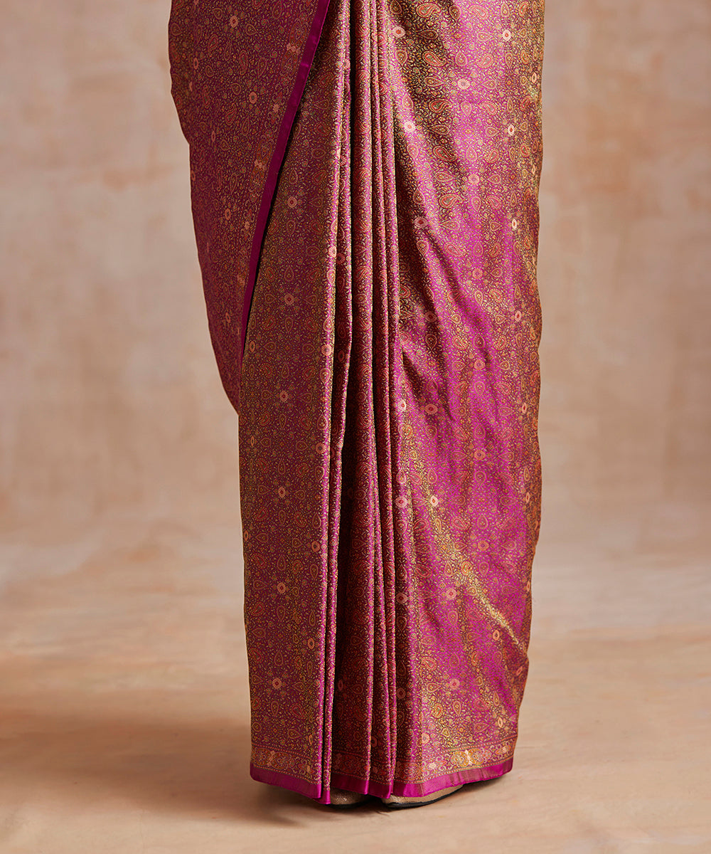 Purple_Double_Shade_Handloom_Pure_Katan_Silk_Tanchoi_Banarasi_Saree_With_3_Color_Resham_WeaverStory_04