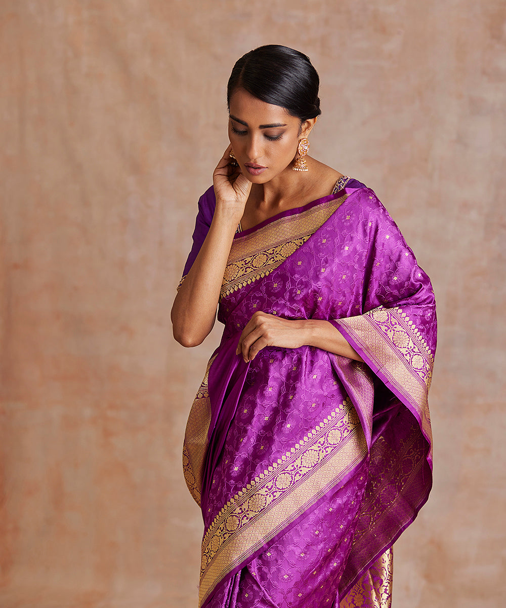Handloom_Purple_Pure_Katan_Silk_Banarasi_Saree_With_Resham_And_Booti_WeaverStory_01