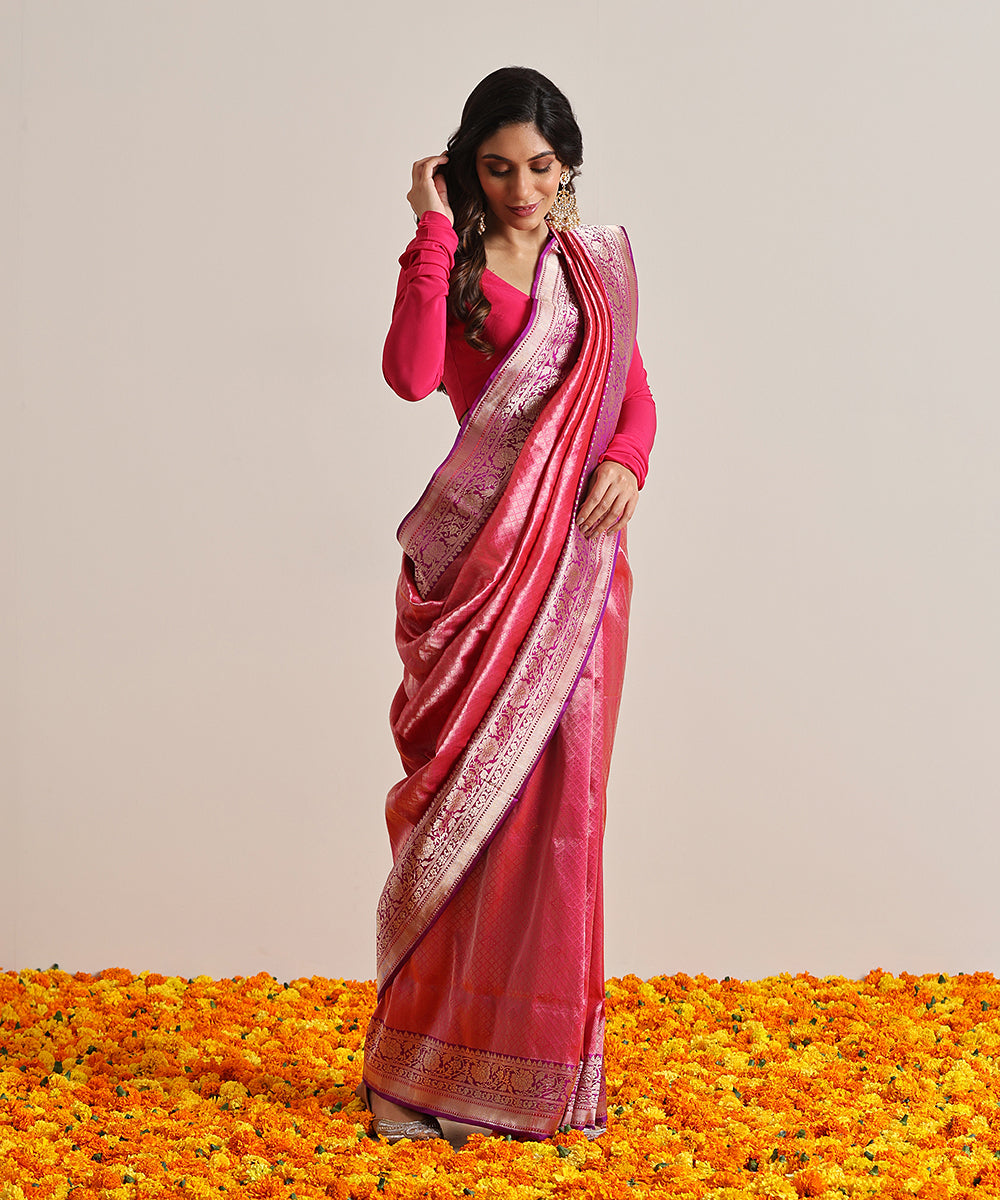 Handloom_Rani_Pink_Pure_Katan_Silk_Zari_Tanchoi_Banarasi_Saree_With_Voilet_Kadhwa_Border_WeaverStory_02