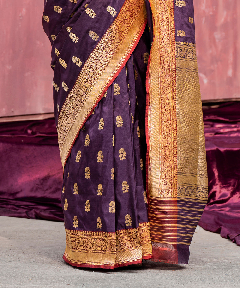 Handloom_Dark_Purple_Pure_Katan_Silk_Banarasi_Saree_With_Gold_Cutwork_Booti_WeaverStory_04