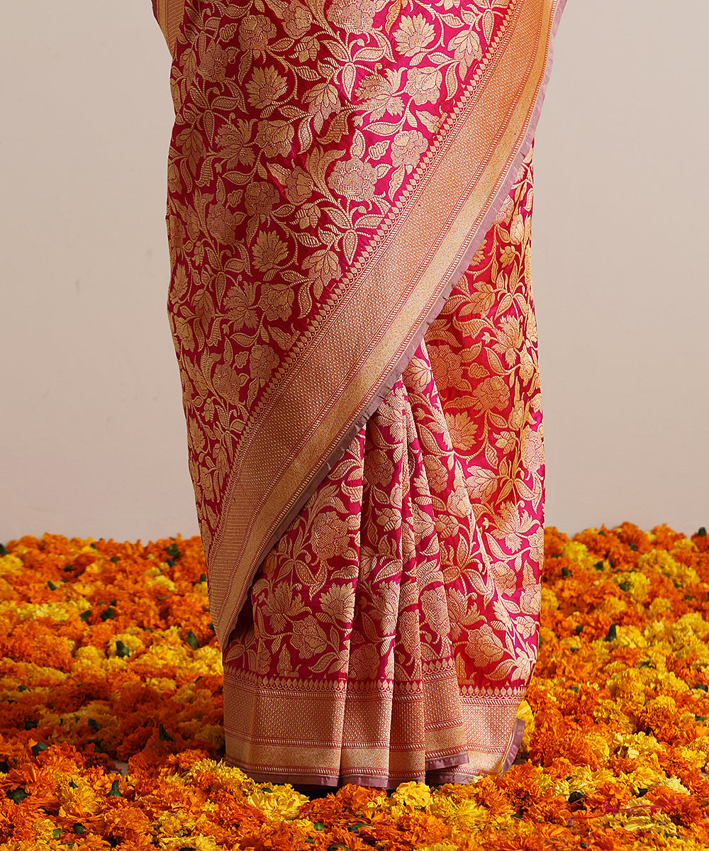 Handloom_Hot_Pink_Pure_Katan_Silk_Tanchoi_Banarasi_Saree_With_Kadhwa_Weave_WeaverStory_04