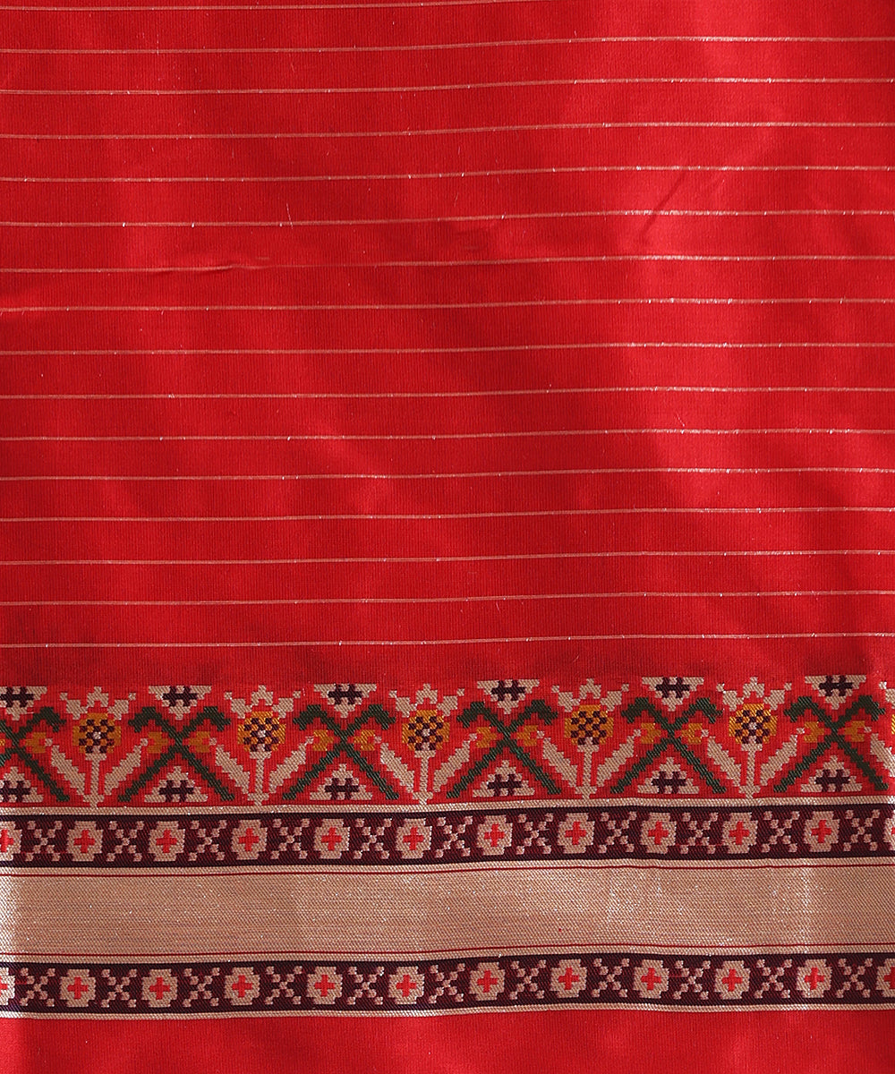 Red_Handloom_Pure_Katan_Silk_Banarasi_Patola_Saree_With_Meenakari_WeaverStory_05
