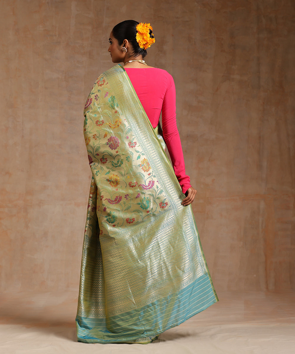 Blue_Dual_Tone_Handloom_Pure_Katan_Silk_Kimkhab_Banarasi_Saree_With_Zari_Base_WeaverStory_03