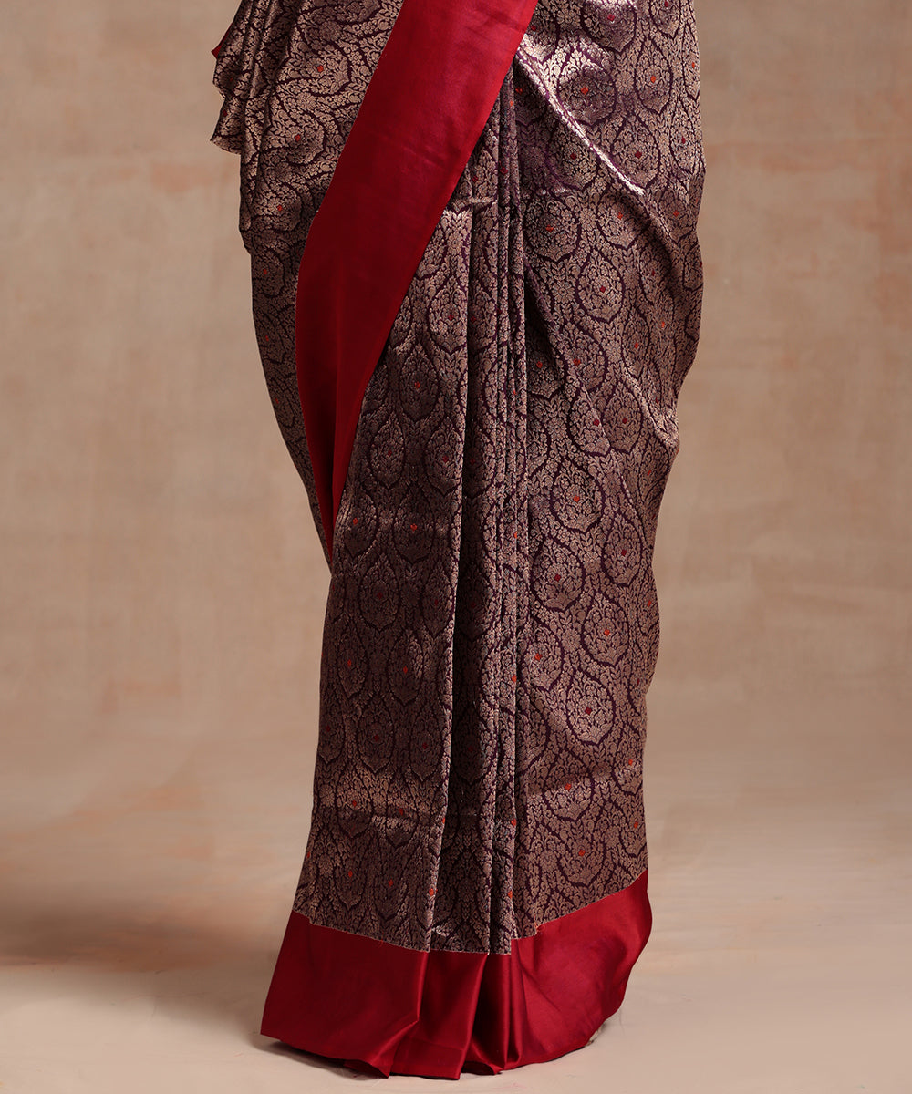 Handloom_Wine_Pure_Katan_Silk_Kimkhab_Banarasi_Saree_With_Red_Satin_Border_And_Antique_Zari_WeaverStory_04