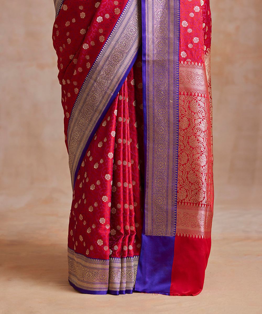 Red_And_Purple_Handloom_Pure_Mashroo_Silk_Tanchoi_Banarasi_Saree_WeaverStory_04