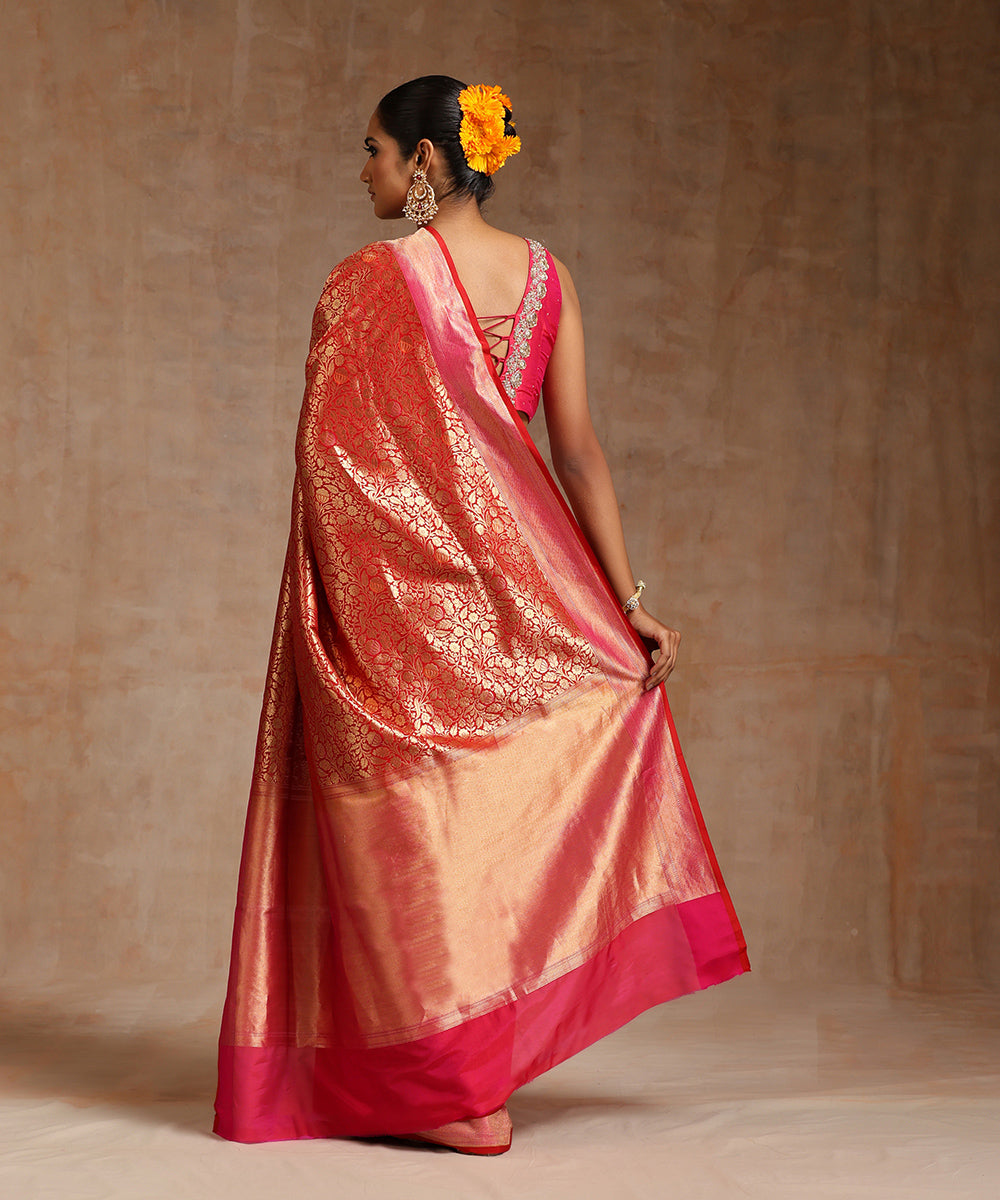 Red_And_Gold_Handloom_Pure_Katan_Silk_Kimkhab_Banarasi_Saree_With_Orange_Meenakari_WeaverStory_03