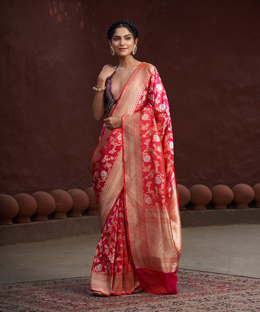 Handloom_Pink_And_Orange_Dual_Tone_Pure_Katan_Silk_Banarasi_Saree_WeaverStory_02