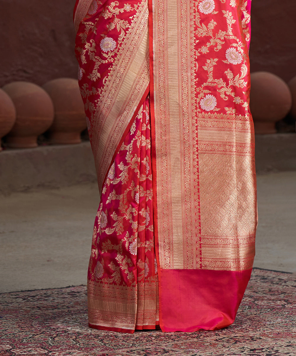 Handloom_Pink_And_Orange_Dual_Tone_Pure_Katan_Silk_Banarasi_Saree_WeaverStory_04