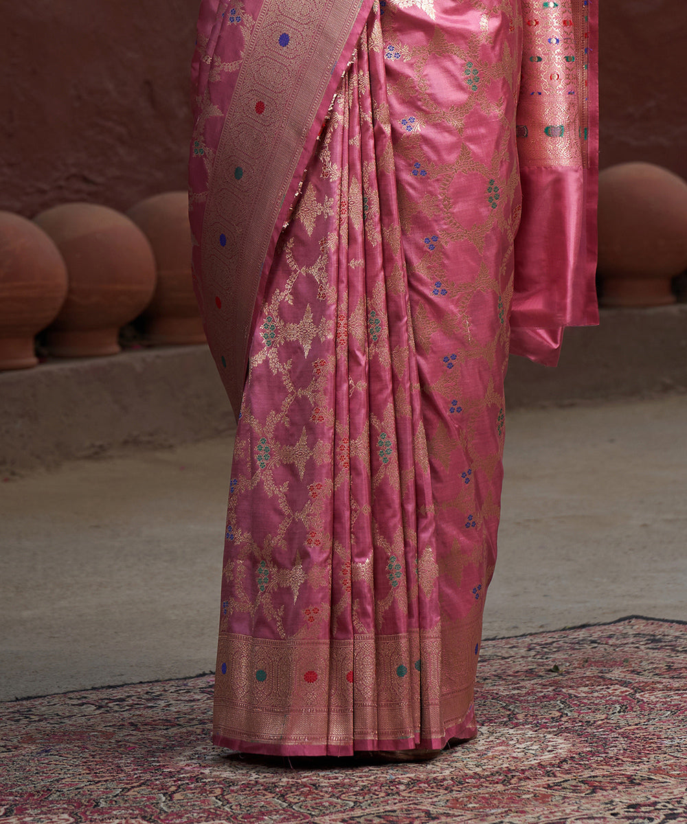 Rose_Pink_Handloom_Pure_Katan_Silk_Banarasi_Saree_With_Gold_Zari_Jaal_And_Meenakari_WeaverStory_04