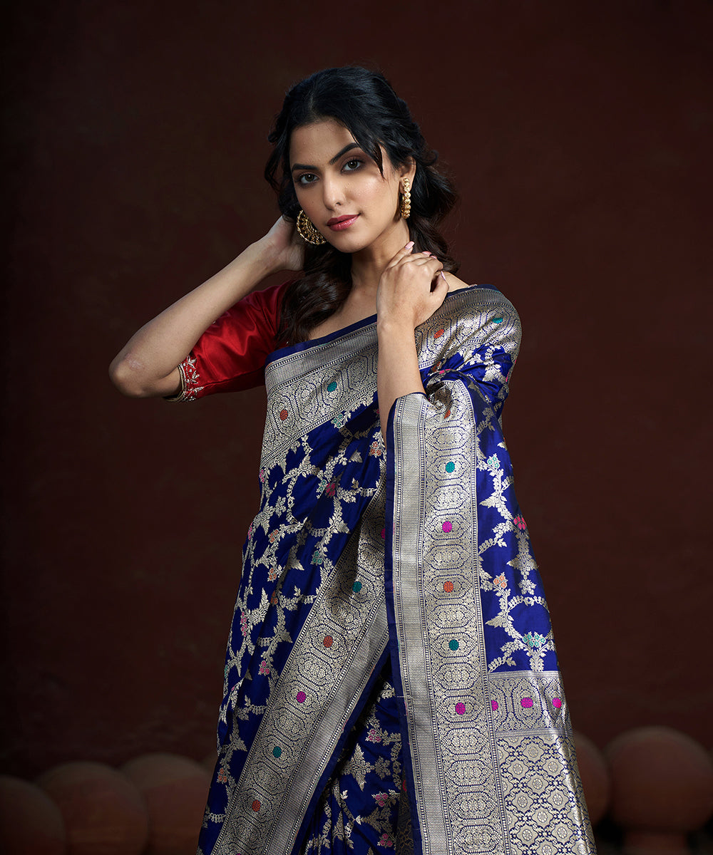 Handloom_Dark_Blue_Pure_Katan_Silk_Banarasi_Saree_With_Gold_Zari_Jaal_And_Meenakari_WeaverStory_01