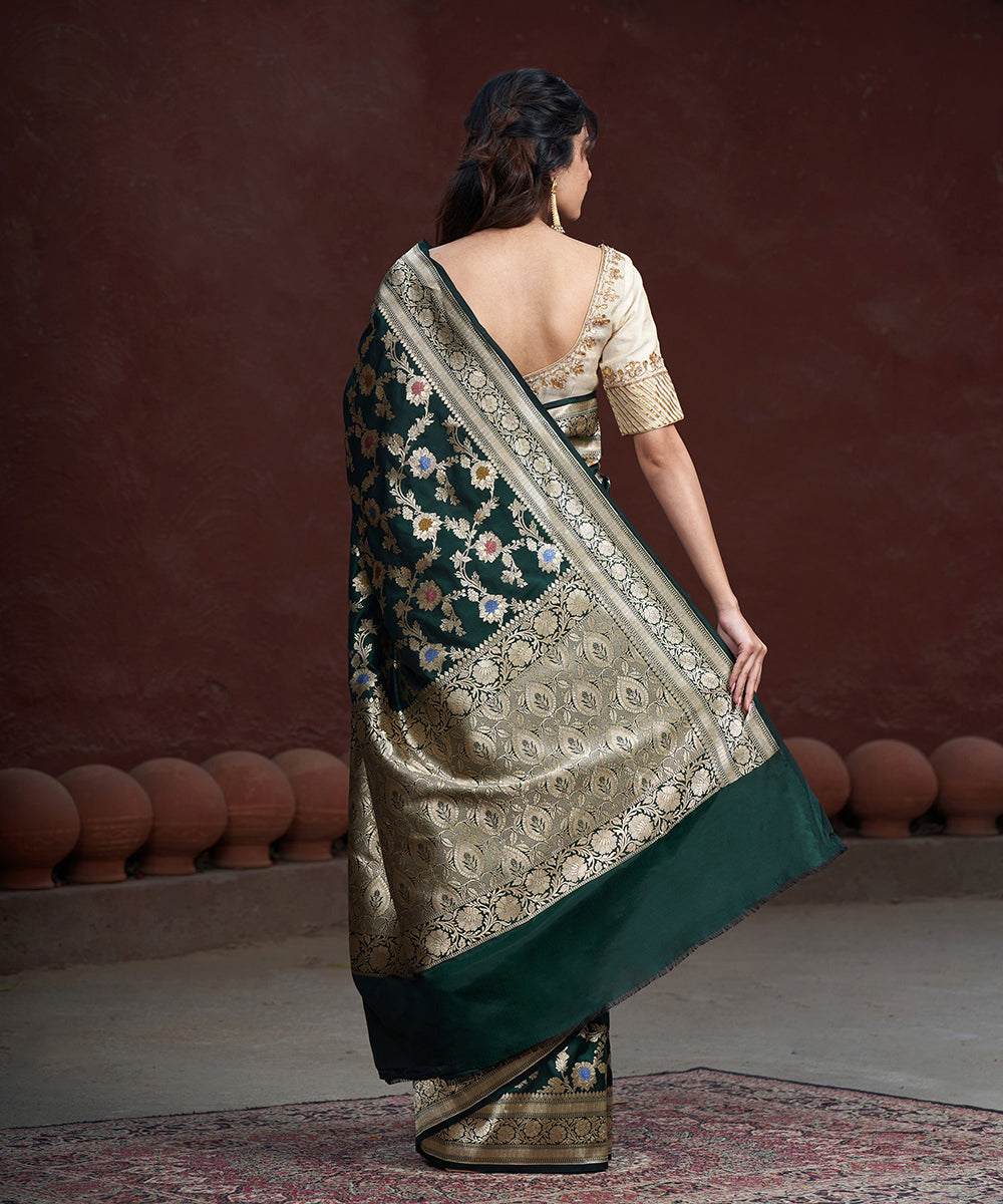 Handloom_Bottle_Green_Pure_Katan_Silk_Banarasi_Saree_With_Meenakari_WeaverStory_03