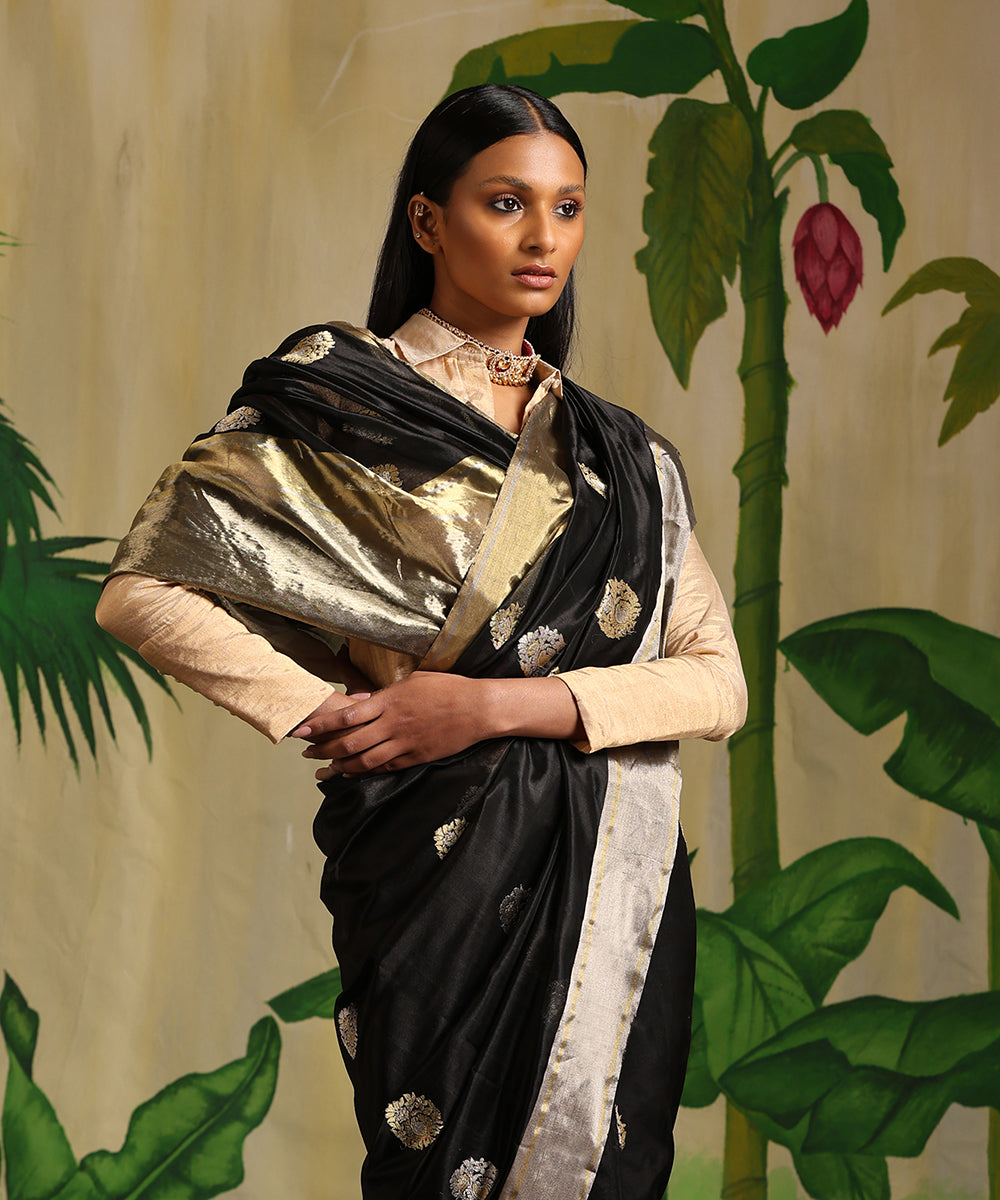 Black_Handloom_Pure_Chanderi_Saree_With_Gold_Meenakari_Booti_WeaverStory_01