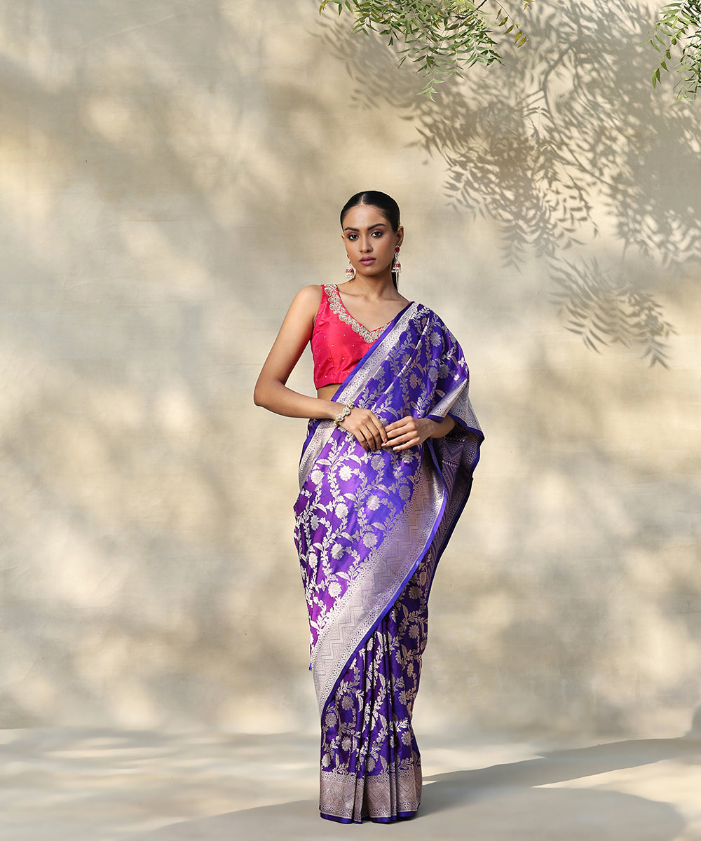 Handloom_Electric_Blue_Pure_Katan_Silk_Banarasi_Silk_Saree_With_Antique_Zari_Jaal_WeaverStory_02
