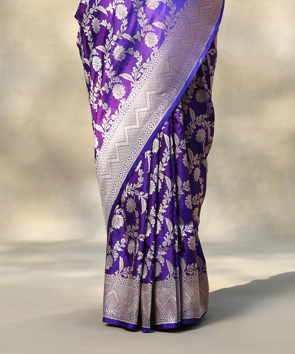 Handloom_Electric_Blue_Pure_Katan_Silk_Banarasi_Silk_Saree_With_Antique_Zari_Jaal_WeaverStory_04
