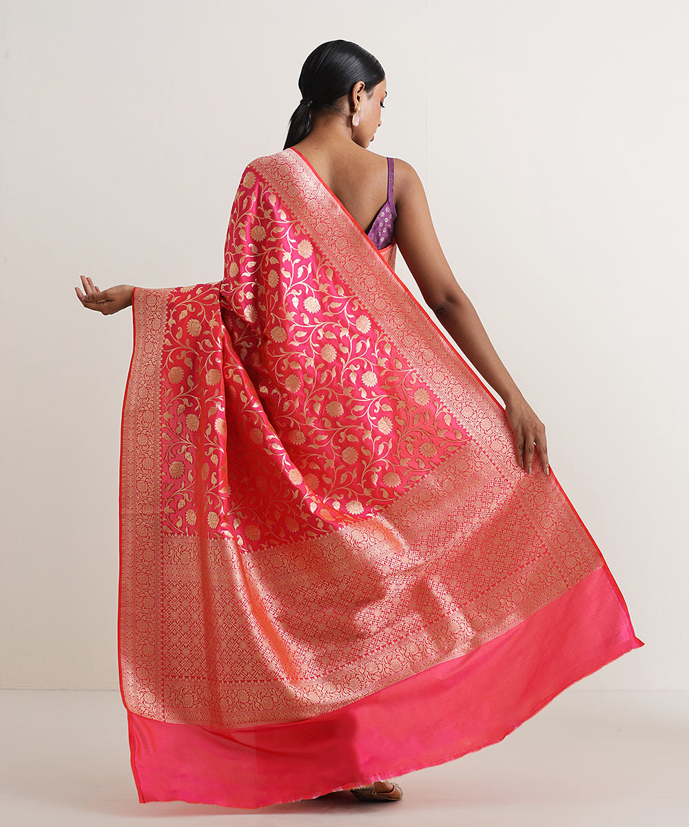 Handloom_Hot_Pink_Double_Shade_Pure_Katan_Silk_Cutwork_Jangla_Jaal_Saree_WeaverStory_03