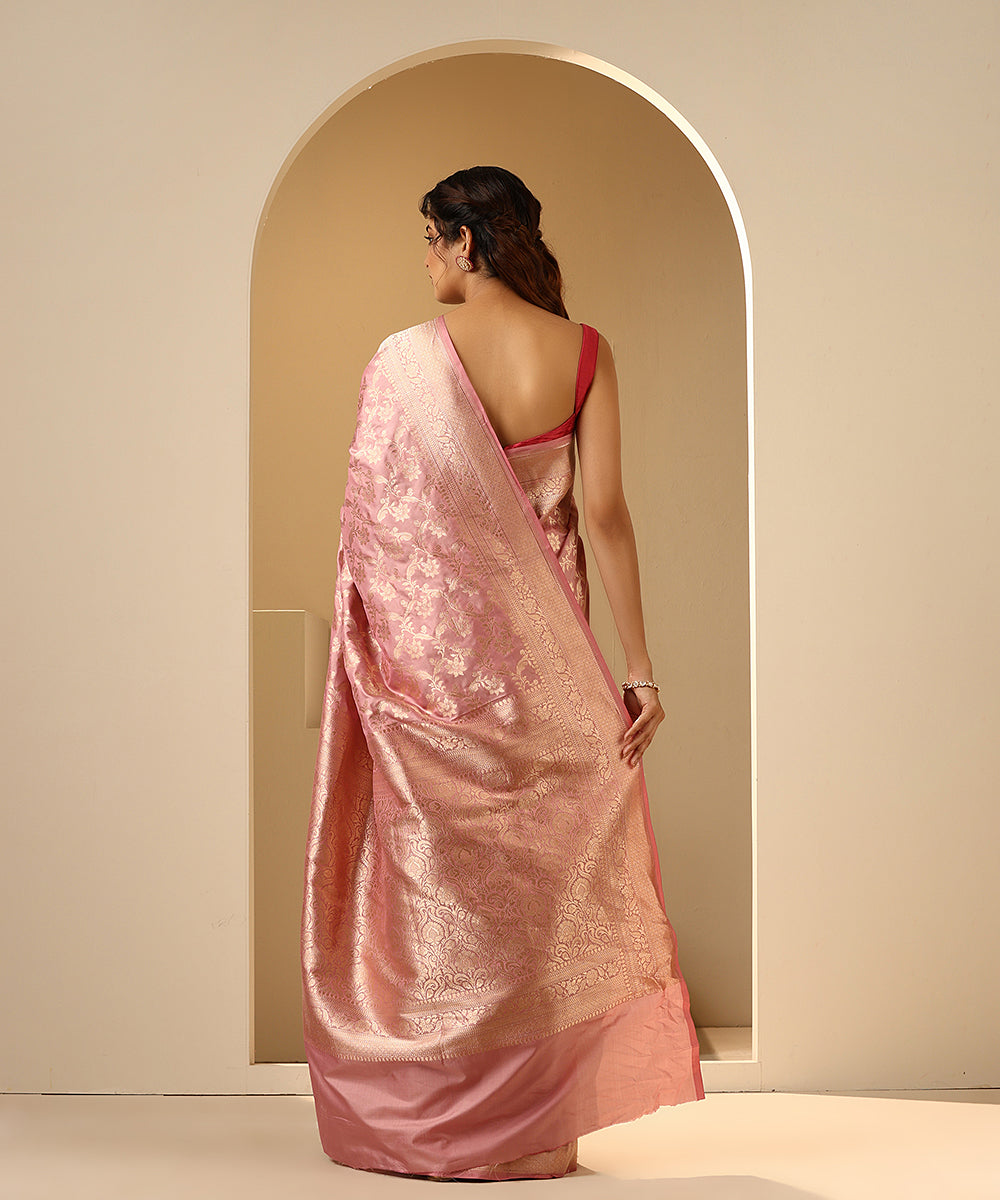 Handloom_Mauve_Pure_Katan_Silk_Banarasi_Saree_With_Kadhwa_Border_WeaverStory_03