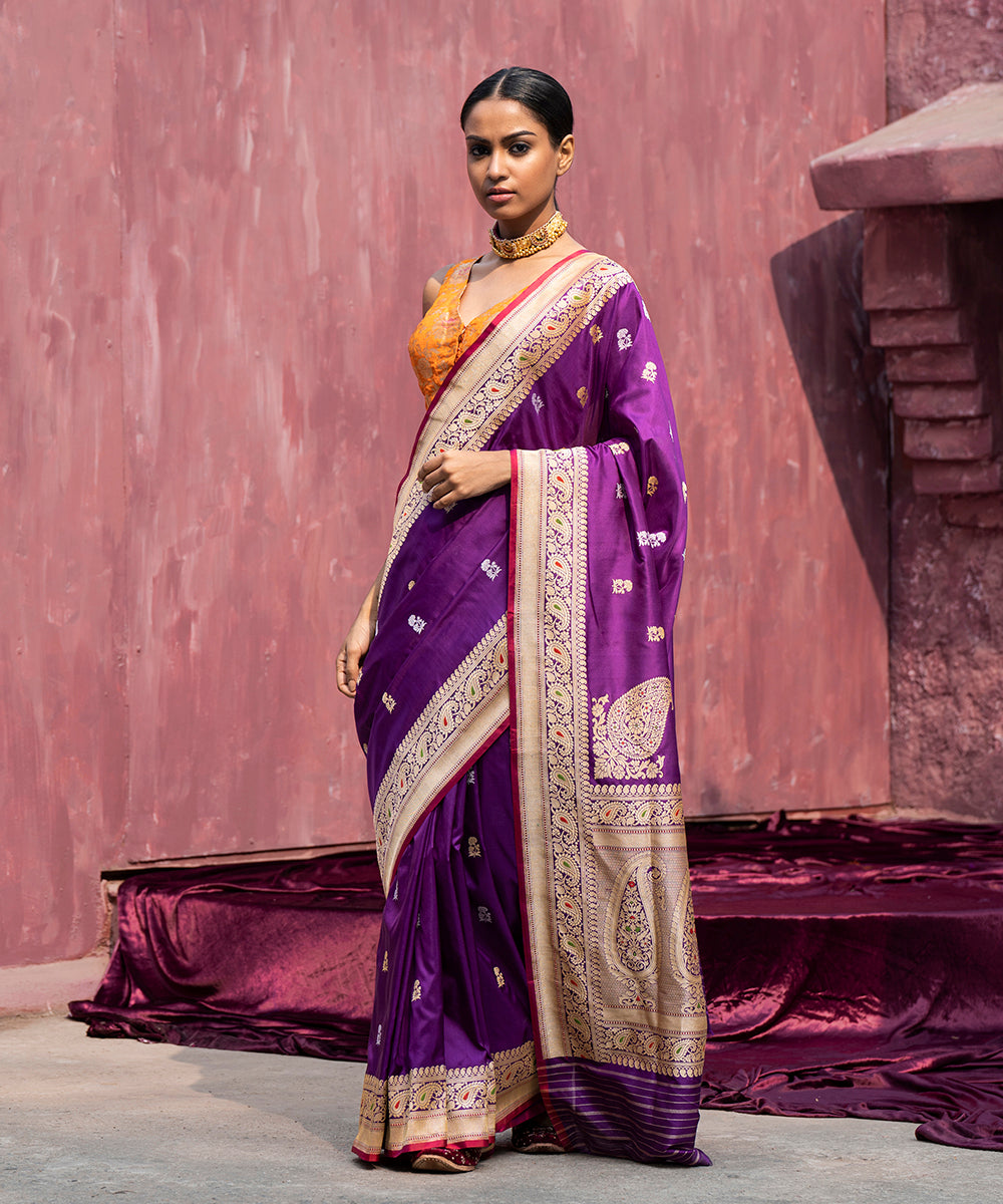Purple_Handloom_Pure_Katan_Silk_Banarasi_Saree_With_Paisley_Border_WeaverStory_02