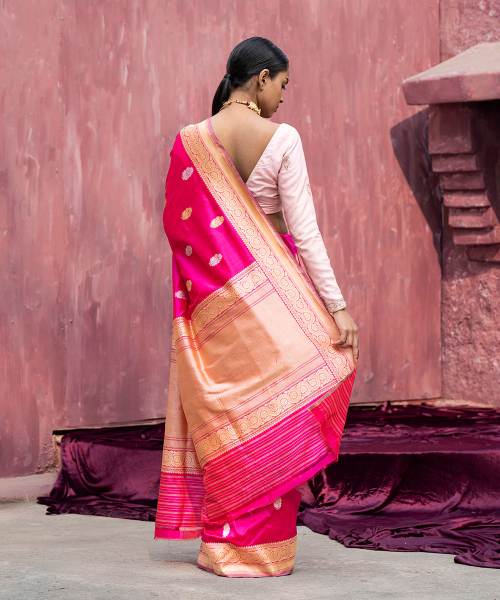 Handloom_Rani_Pink_Pure_Katan_Silk_Banarasi_Saree_With_Kadhwa_Booti_WeaverStory_03