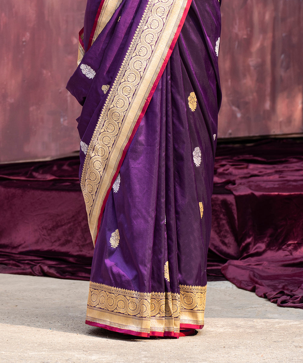 Handloom_Violet_Pure_Katan_Silk_Banarasi_Saree_With_Kadhwa_Border_WeaverStory_04