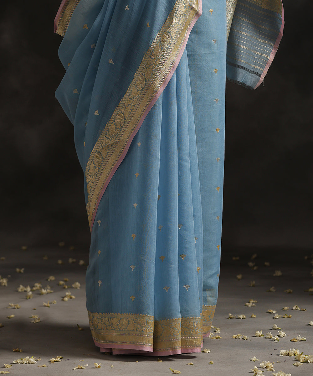 Pastel_Blue_Handloom_Pure_Cotton_Banarasi_Saree_With_Sona_Rupa_Booti_And_Kadhwa_Border_WeaverStory_04