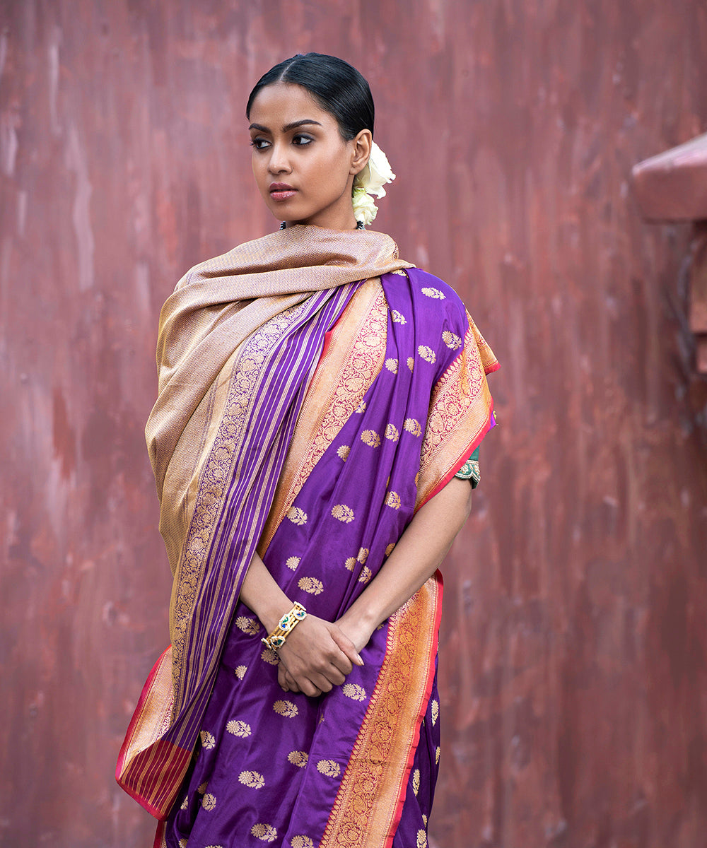 Handloom_Violet_Pure_Katan_Silk_Banarasi_Saree_With_Cutwork_Booti_WeaverStory_01