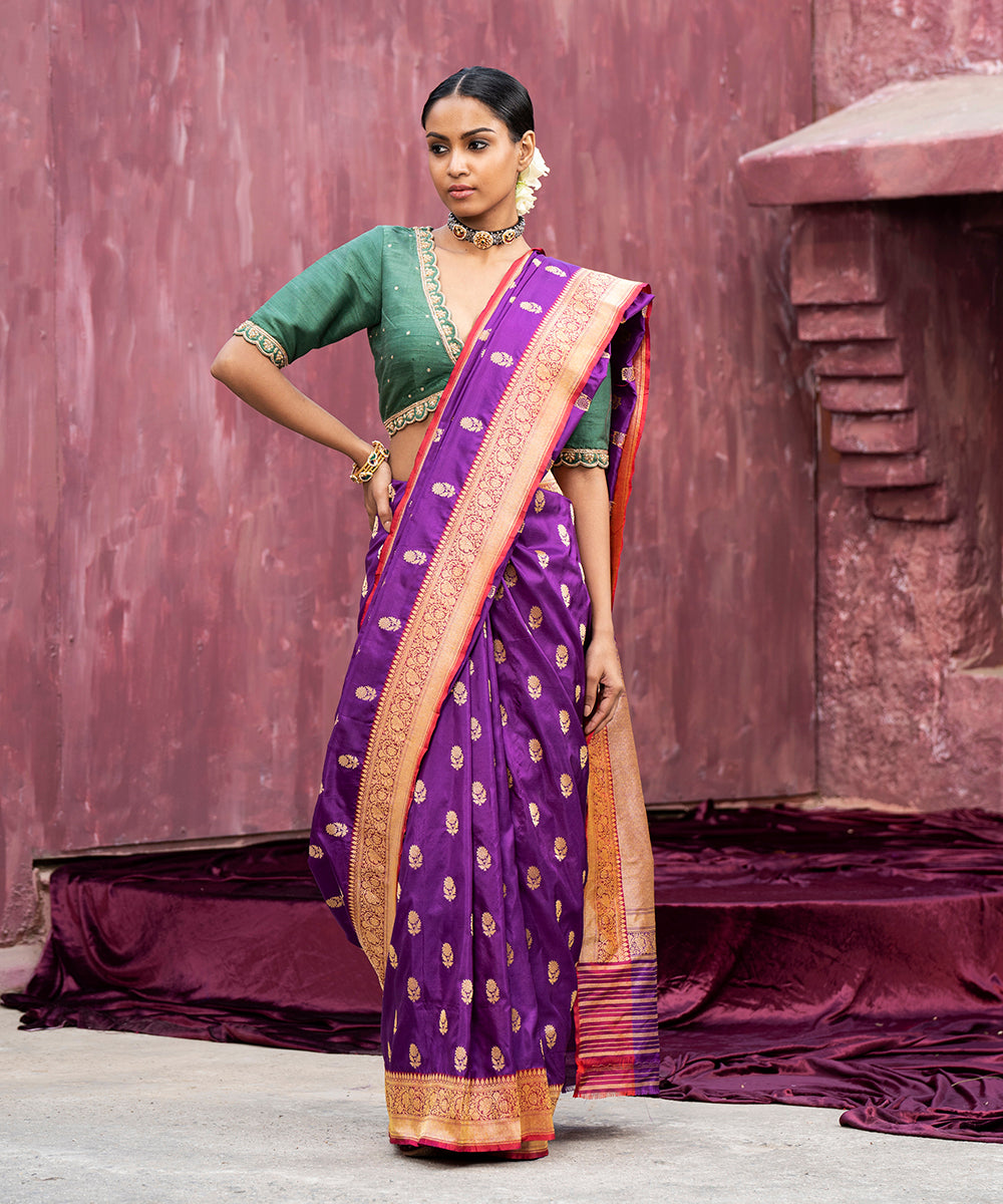 Handloom_Violet_Pure_Katan_Silk_Banarasi_Saree_With_Cutwork_Booti_WeaverStory_02