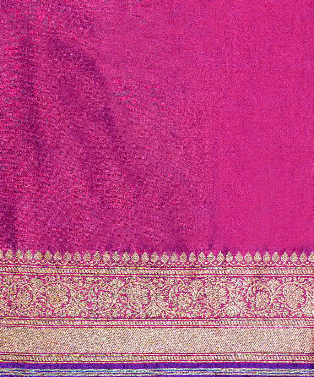 Handloom_Violet_Pure_Katan_Silk_Banarasi_Saree_With_Cutwork_Booti_WeaverStory_03