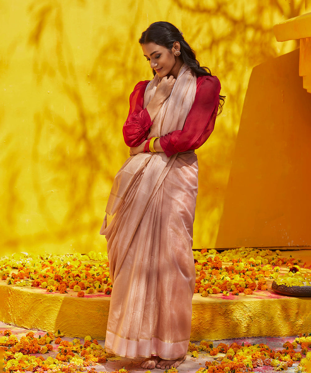 Handloom_Pastel_Peach_Tissue_Silk_Chanderi_Saree_WeaverStory_02