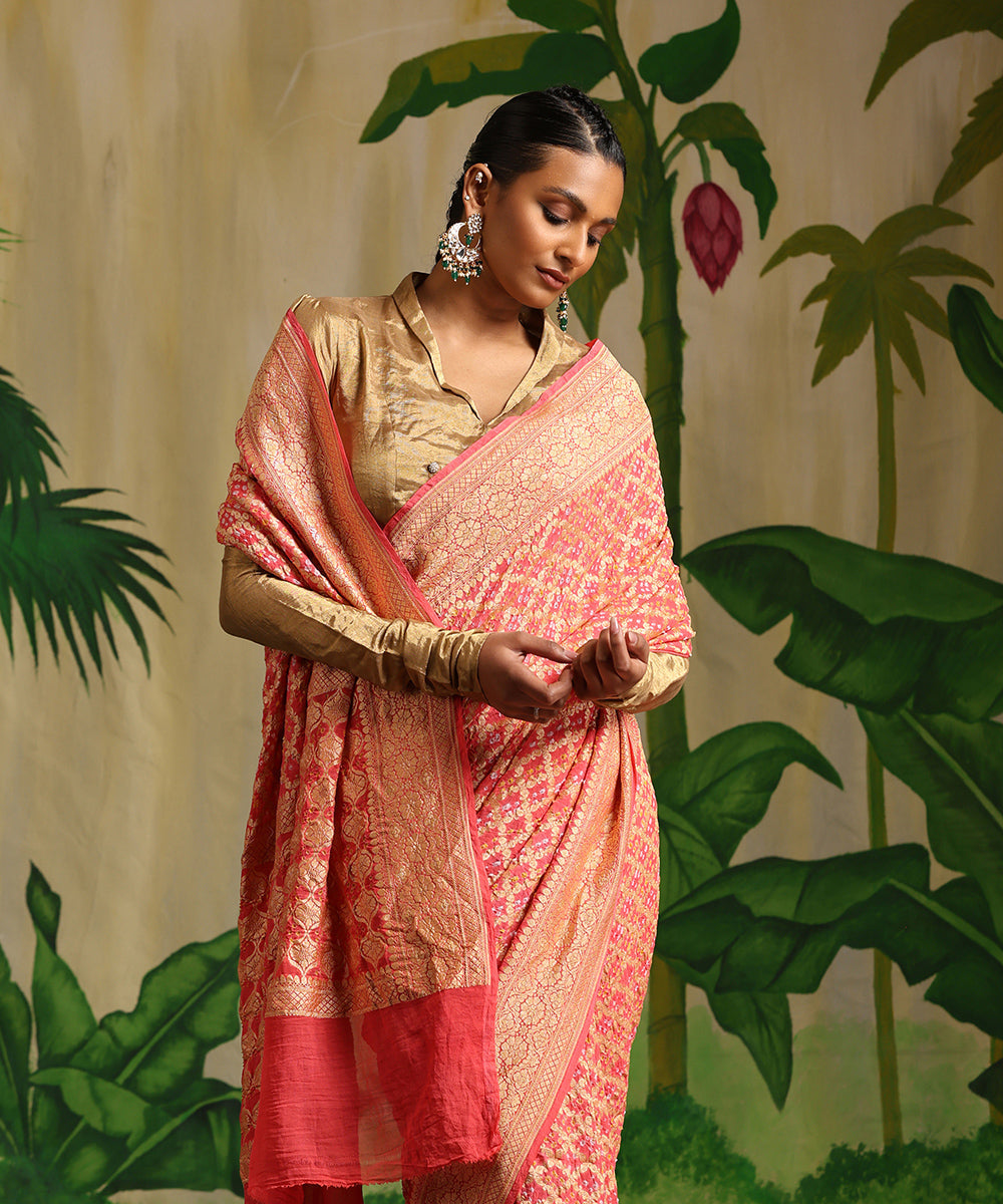 Handloom_Pastel_Orange_Pure_Georgette_Banarasi_Bandhej_Saree_With_All_Over_Zari_Jaal_WeaverStory_01