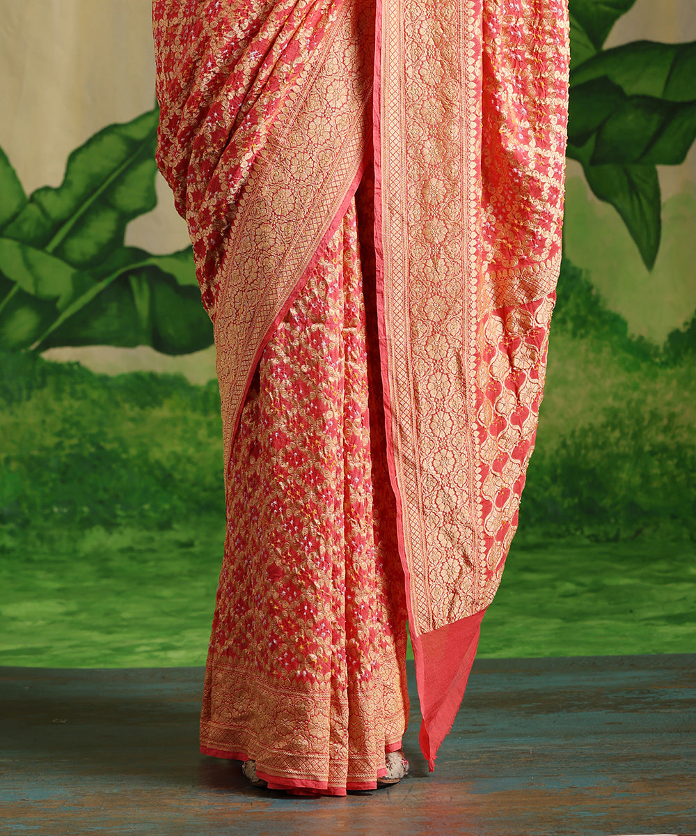 Handloom_Pastel_Orange_Pure_Georgette_Banarasi_Bandhej_Saree_With_All_Over_Zari_Jaal_WeaverStory_04