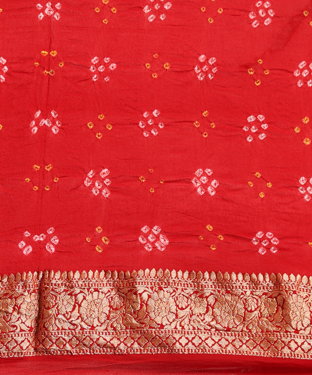 Red_Handloom_Pure_Georgette_Banarasi_Bandhej_Saree_With_All_Over_Cutwork_Jaal_WeaverStory_05
