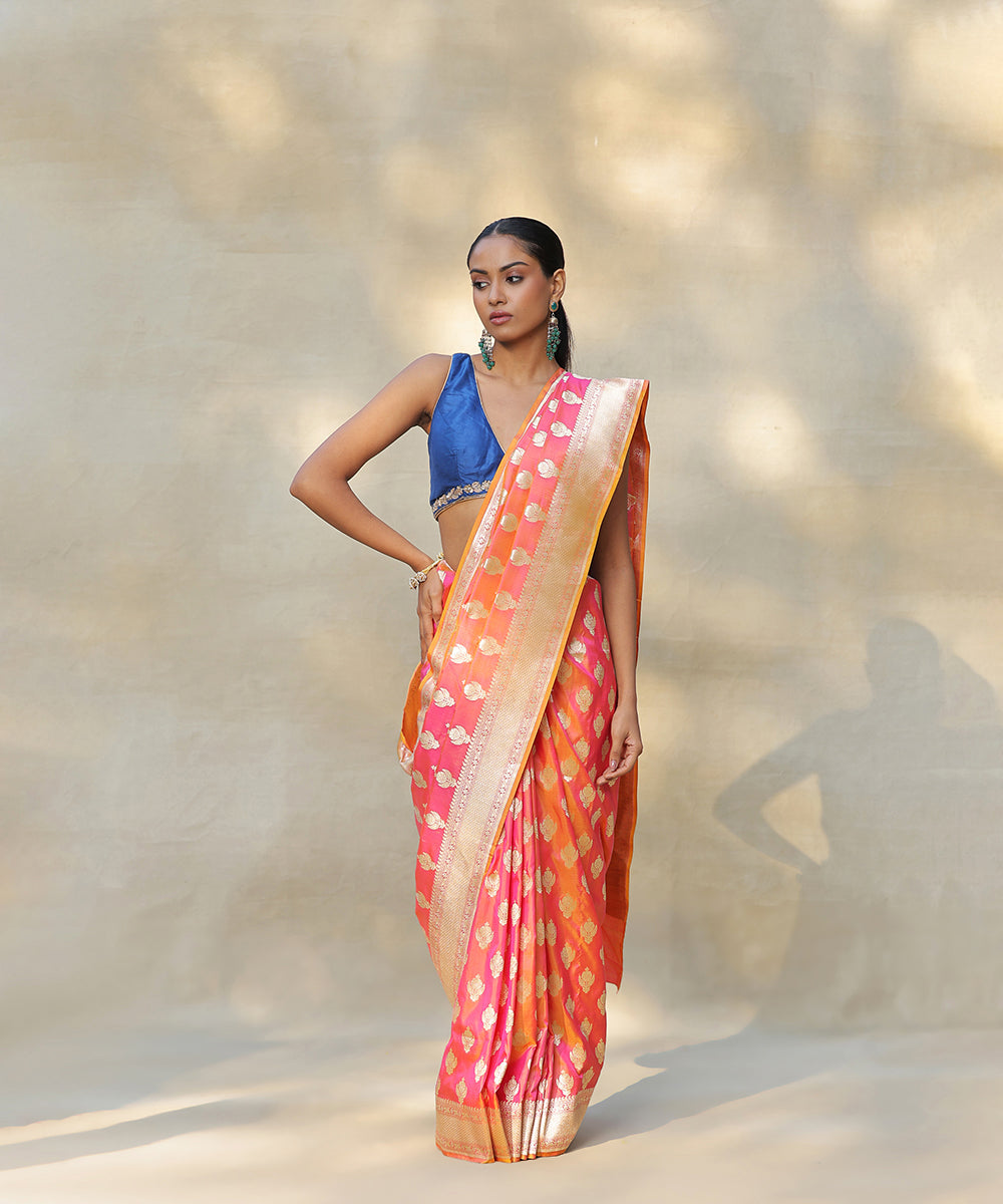 Peach_Double_Shade_Handloom_Pure_Katan_Silk_Banarasi_Saree_With_Single_Zari_Cutwork_Booti_WeaverStory_02