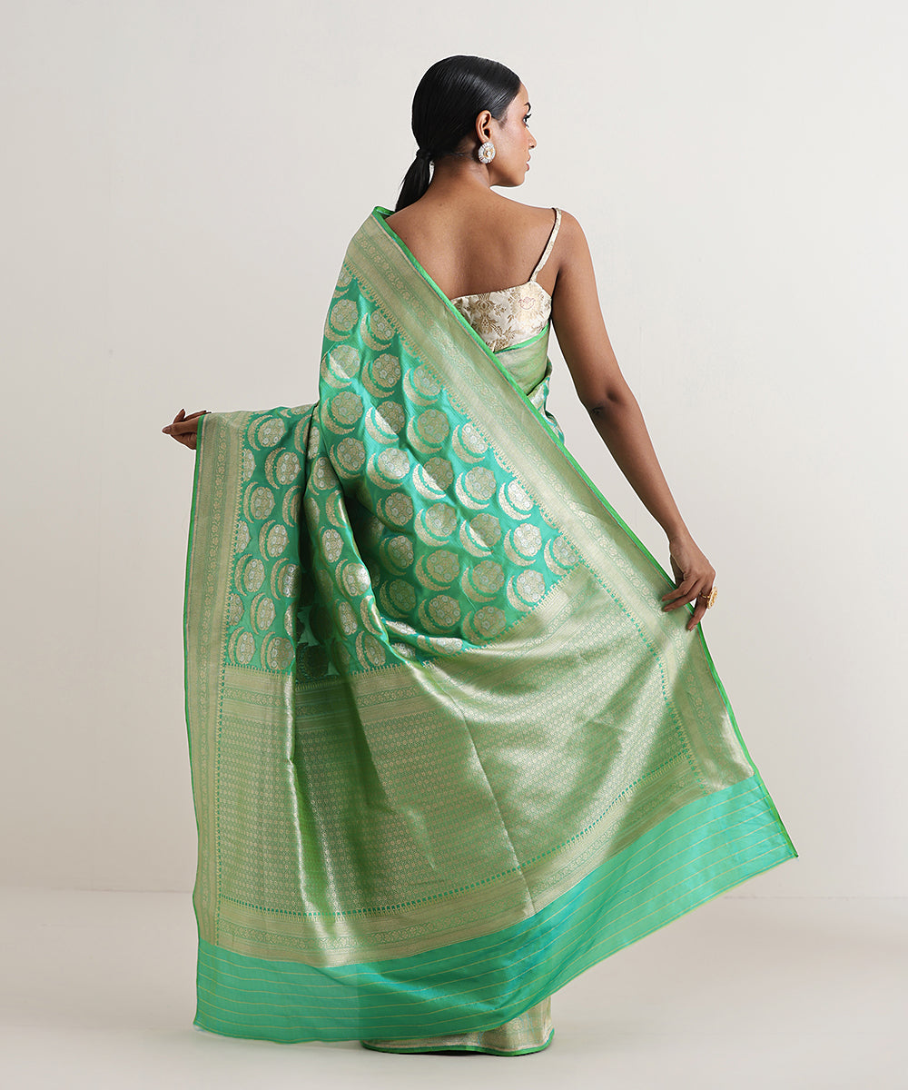 Handloom_Mint_Green_Double_Shade_Pure_Katan_Silk_Banarasi_Saree_WeaverStory_03