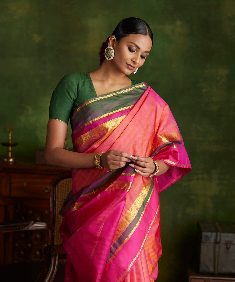 Handloom_Hot_Pink_Double_Shade_Pure_Silk_Kanjivaram_Saree_With_Double_Color_Border_WeaverStory_01