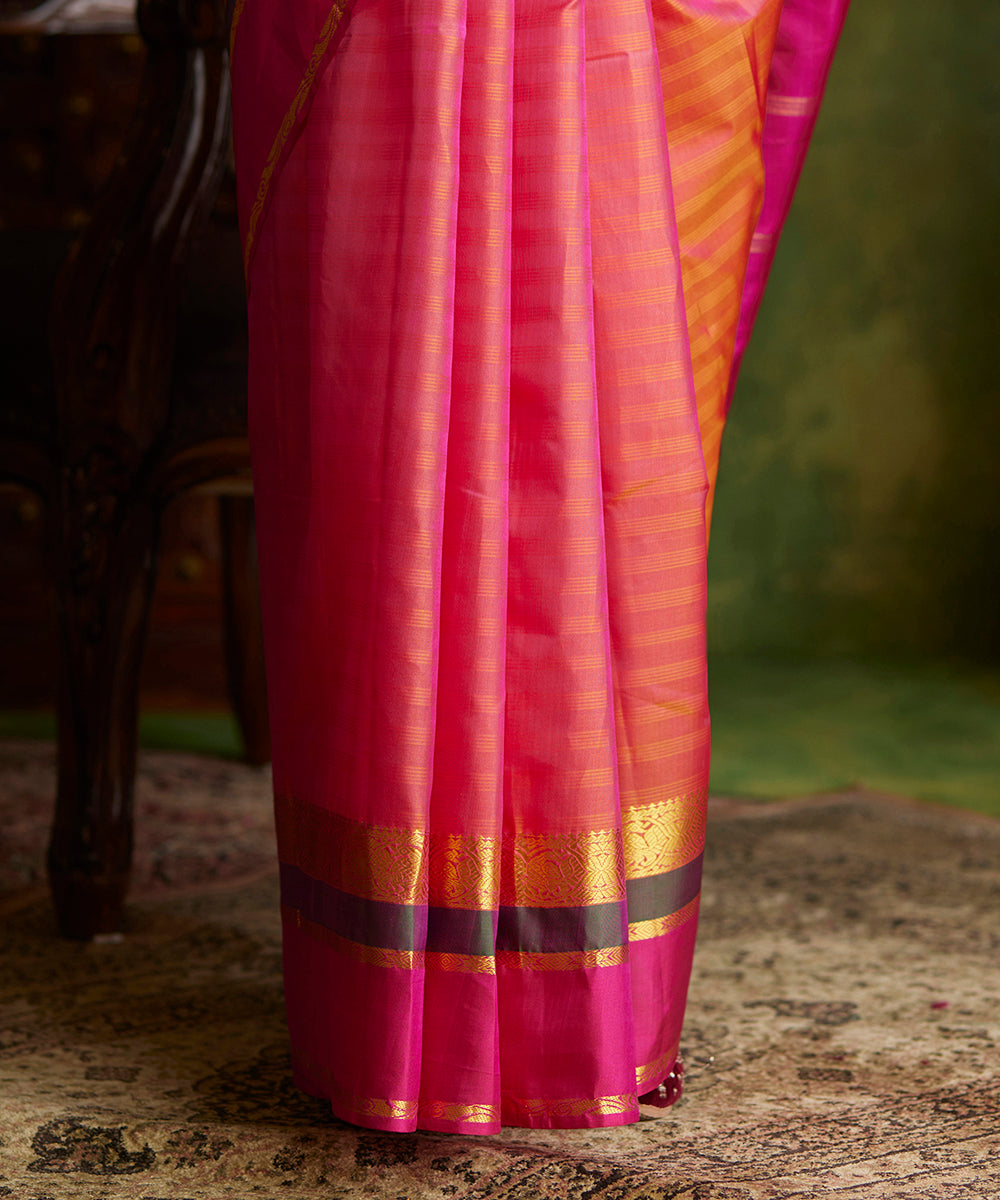 Handloom_Hot_Pink_Double_Shade_Pure_Silk_Kanjivaram_Saree_With_Double_Color_Border_WeaverStory_04