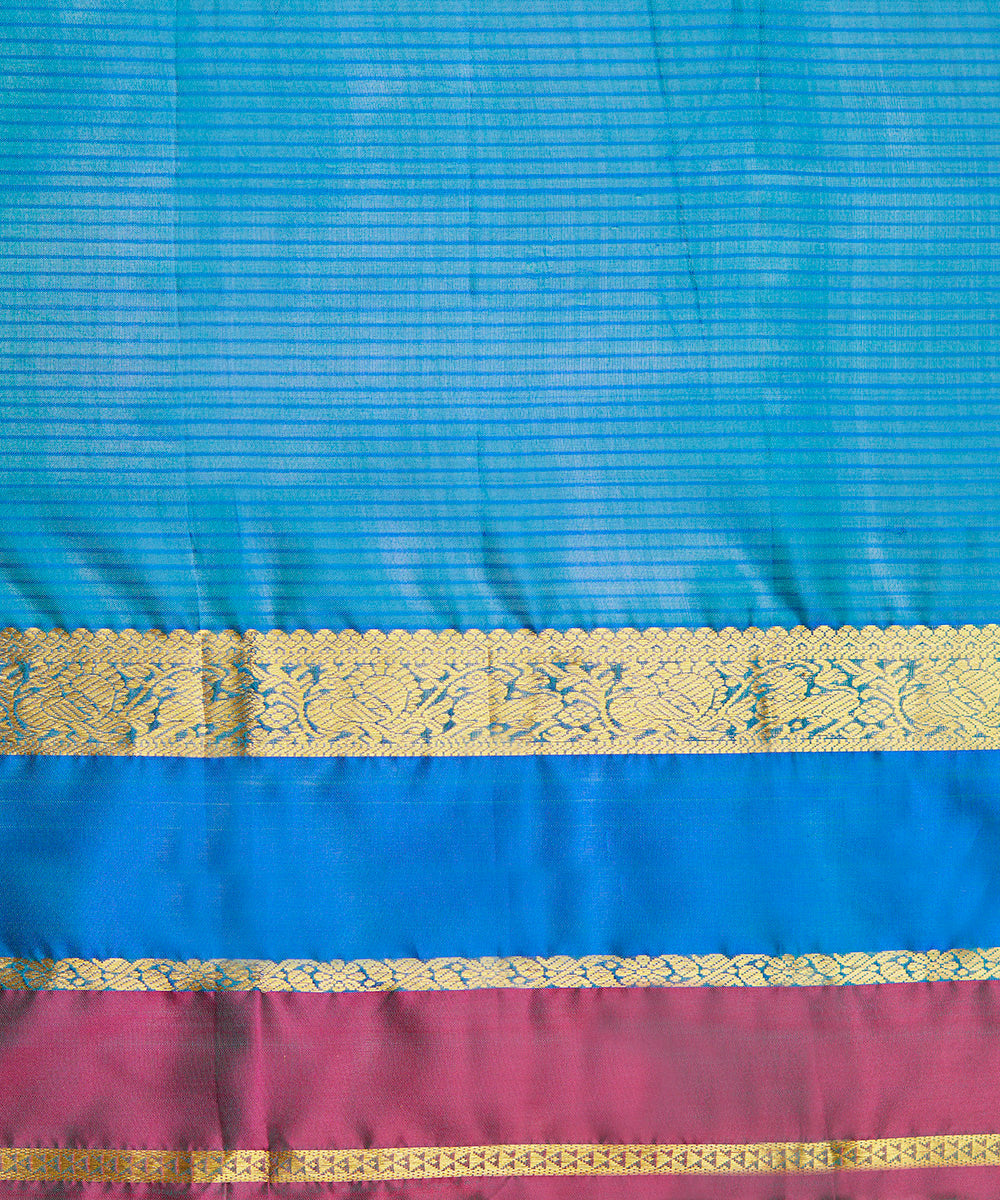 Handloom_Teal_Green_Double_Shade_Pure_Silk_Kanjivaram_Saree_With_Double_Color_Border_WeaverStory_06